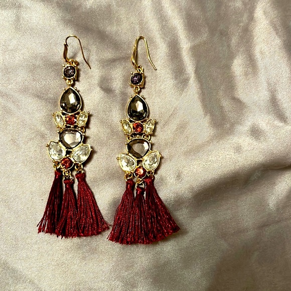 Gorgeous tassel earrings! - Picture 1 of 2